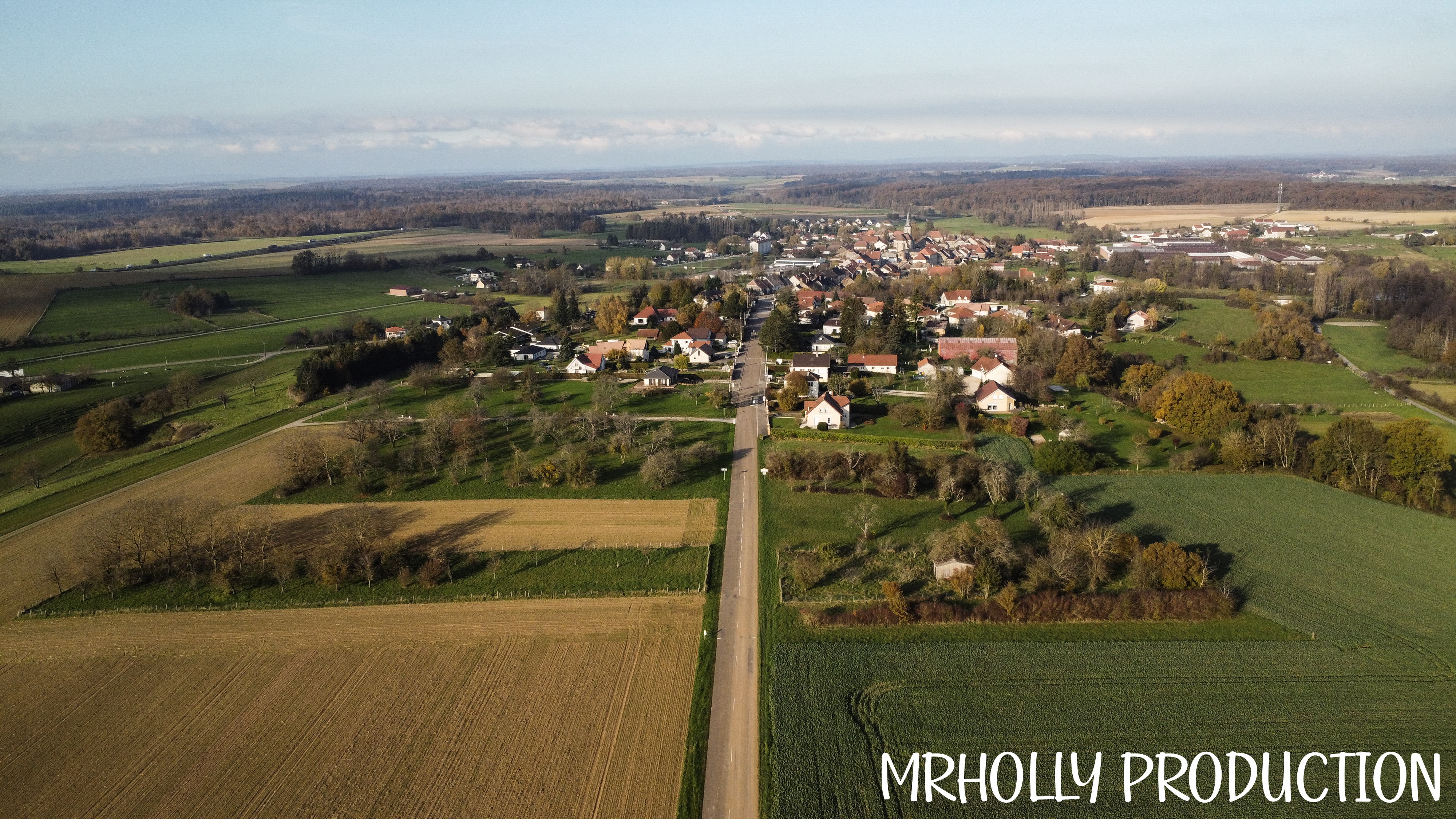 Fretigney vu du ciel